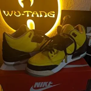 Custom Wu-Tang Clan Air Jordan 3\'s Jordan | Shoes | Custom Wutang Clan Air Jordan 3s | Poshmark main image 4
